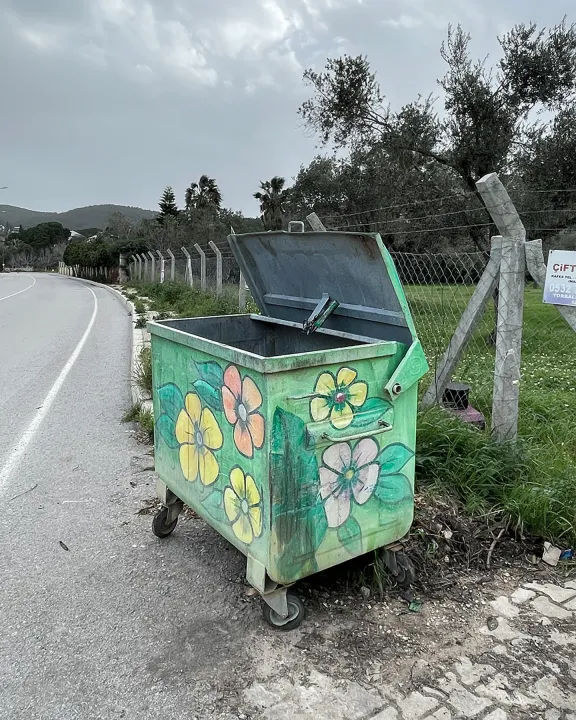VARIOUS OTHERS – Contemporary Art Munich - Elif Saydam, One Man's Trash, Çeşmealtı, Courtesy of the Artist, 2026